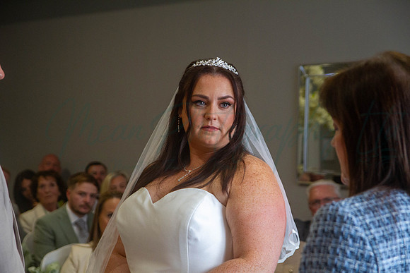 Dean & Kelly Wedding At Mecure St Helens.