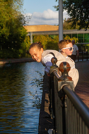 Dean & Kelly Wedding At Mecure St Helens.