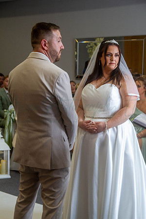 Dean & Kelly Wedding At Mecure St Helens.