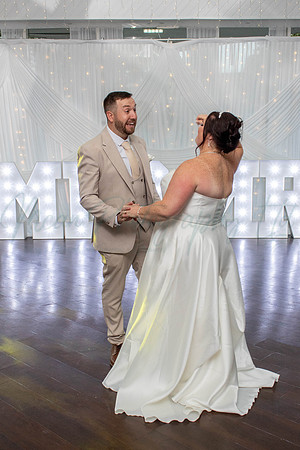 Dean & Kelly Wedding At Mecure St Helens.