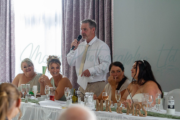 Dean & Kelly Wedding At Mecure St Helens.