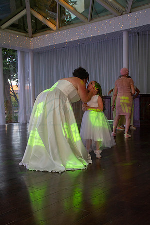 Dean & Kelly Wedding At Mecure St Helens.