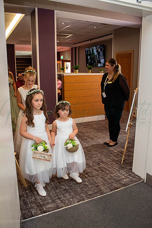 Dean & Kelly Wedding At Mecure St Helens.