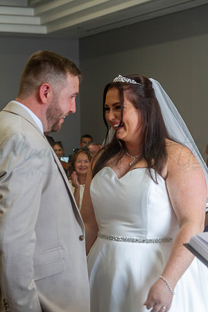 Dean & Kelly Wedding At Mecure St Helens.