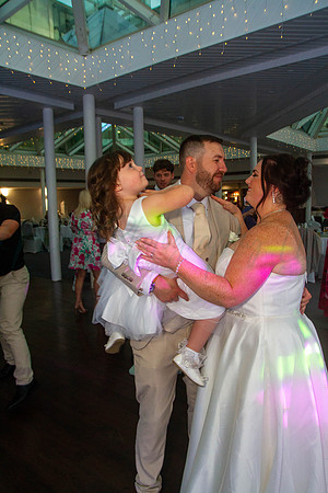 Dean & Kelly Wedding At Mecure St Helens.