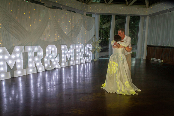 Dean & Kelly Wedding At Mecure St Helens.