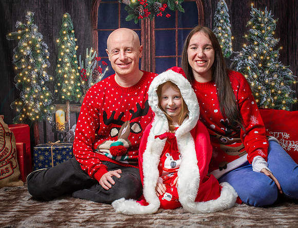 Kevin Bourne /family Xmas 2022