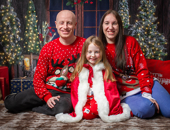 Kevin Bourne /family Xmas 2022