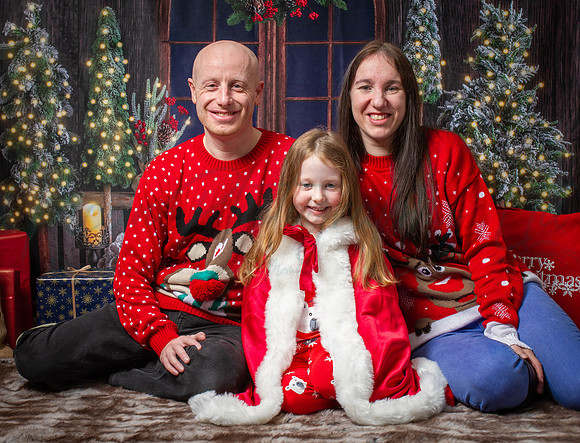 Kevin Bourne /family Xmas 2022