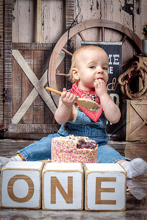 Fyfer’s cake smash