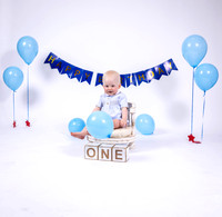 Jennifer Johnson Cake smash