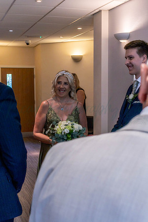 Stephen & Sharon Wedding Runcorn Registry Office.