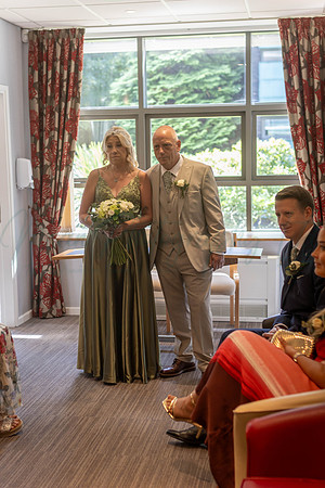 Stephen & Sharon Wedding Runcorn Registry Office.