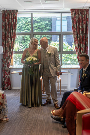 Stephen & Sharon Wedding Runcorn Registry Office.