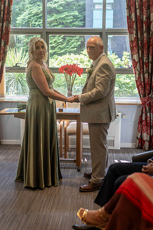 Stephen & Sharon Wedding Runcorn Registry Office.
