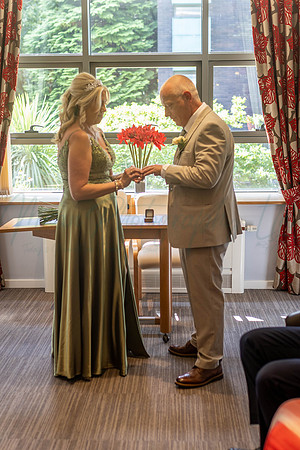 Stephen & Sharon Wedding Runcorn Registry Office.