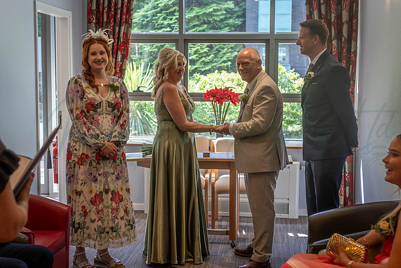 Stephen & Sharon Wedding Runcorn Registry Office.