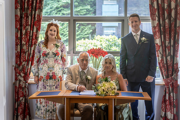 Stephen & Sharon Wedding Runcorn Registry Office.
