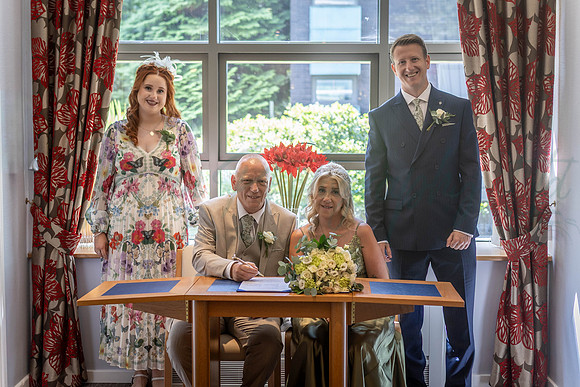 Stephen & Sharon Wedding Runcorn Registry Office.