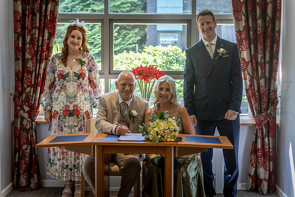Stephen & Sharon Wedding Runcorn Registry Office.