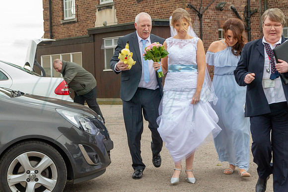 Kevin & Vicky Wedding Prescot Registry office