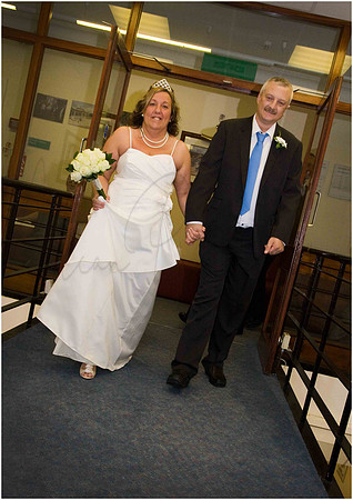 Graham & Dawn Prescot Registry Office