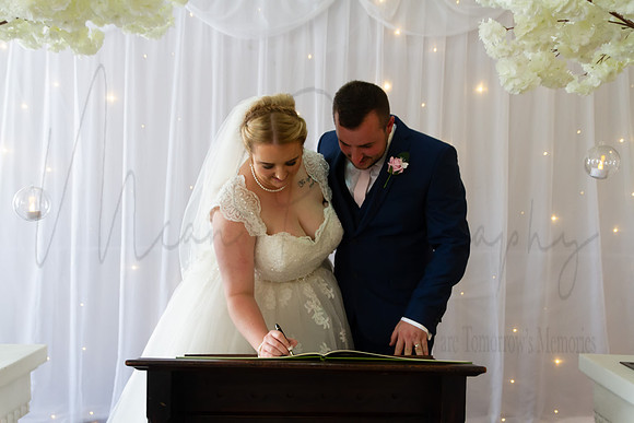 Dale & Jess Wedding at Devonshire House Hotel