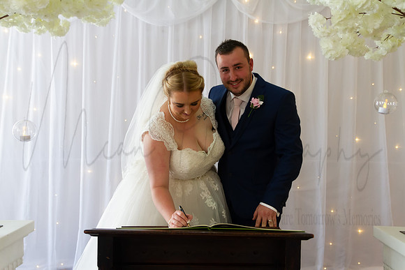 Dale & Jess Wedding at Devonshire House Hotel
