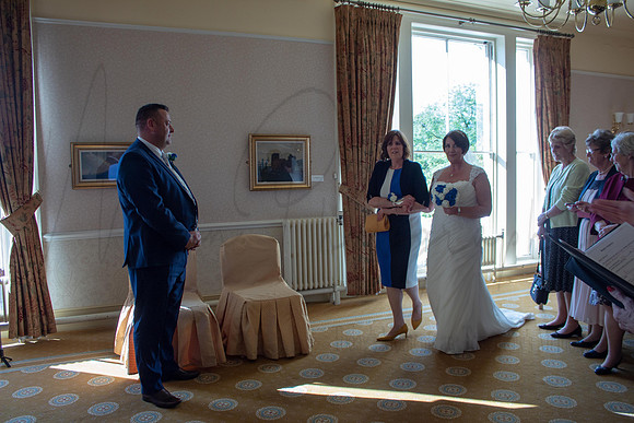 John & Sue Wedding Runcorn town Hall