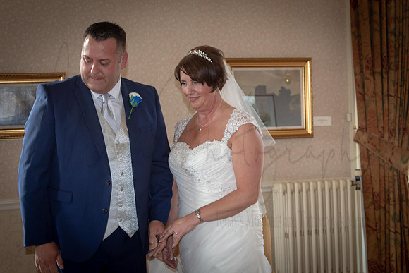 John & Sue Wedding Runcorn town Hall