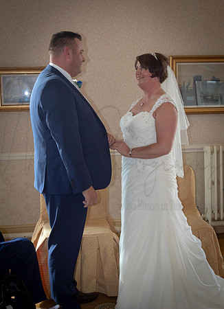 John & Sue Wedding Runcorn town Hall