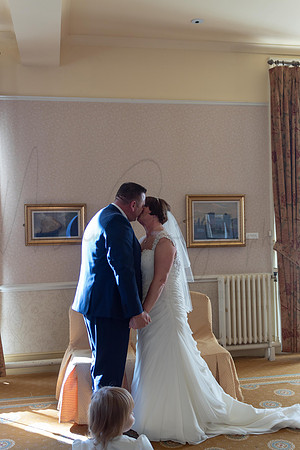John & Sue Wedding Runcorn town Hall