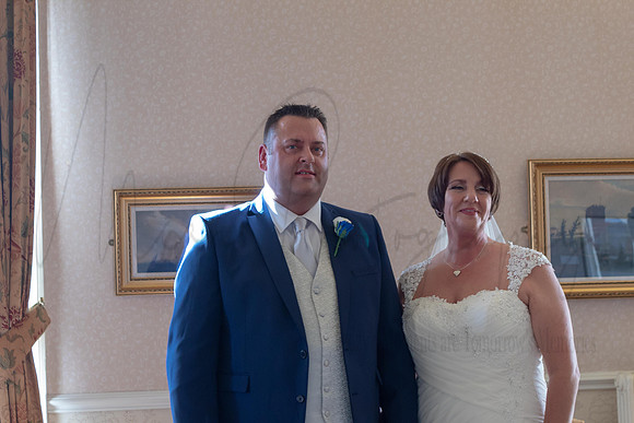 John & Sue Wedding Runcorn town Hall
