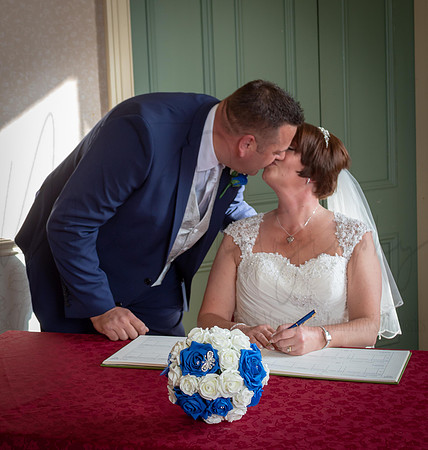 John & Sue Wedding Runcorn town Hall