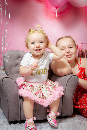 Hannah Cake Smash