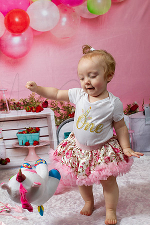 Hannah Cake Smash