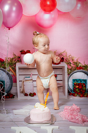 Hannah Cake Smash
