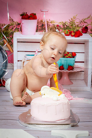 Hannah Cake Smash
