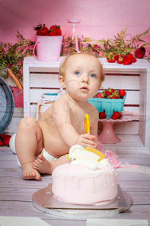 Hannah Cake Smash