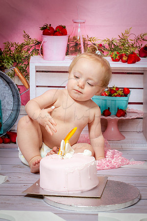 Hannah Cake Smash