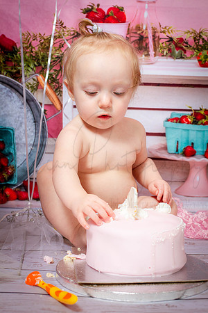 Hannah Cake Smash