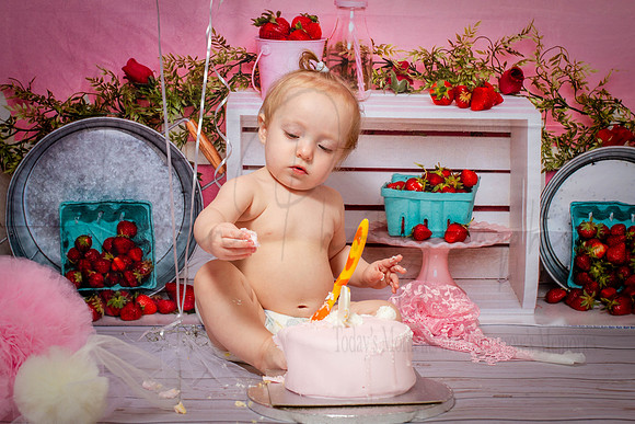 Hannah Cake Smash