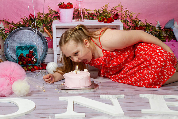 Hannah Cake Smash