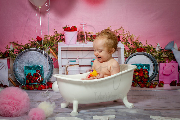 Hannah Cake Smash