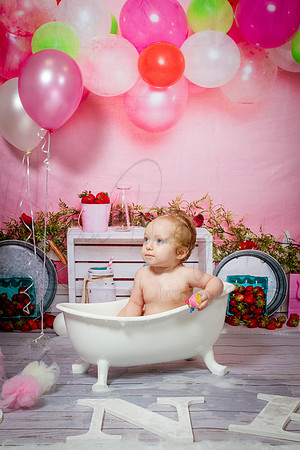 Hannah Cake Smash