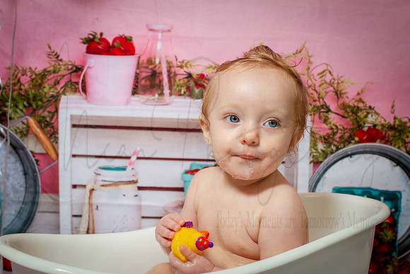 Hannah Cake Smash