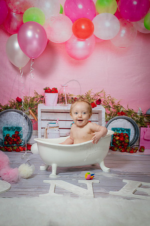 Hannah Cake Smash
