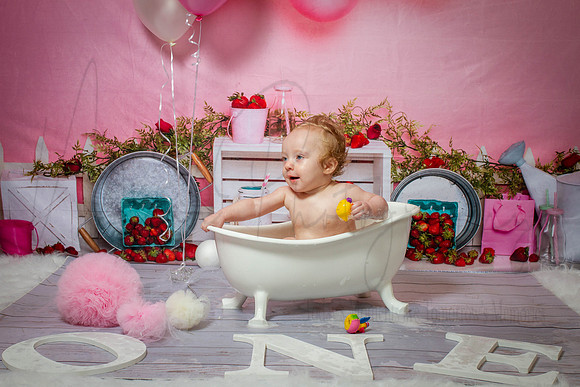 Hannah Cake Smash