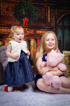 Lilly & Hannah Xmas Shoot