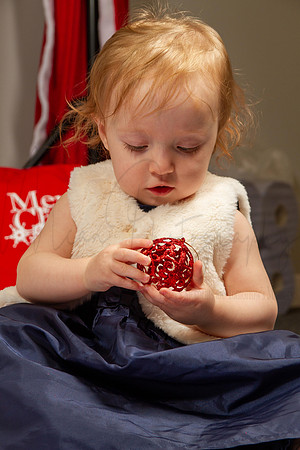 Lilly & Hannah Xmas Shoot